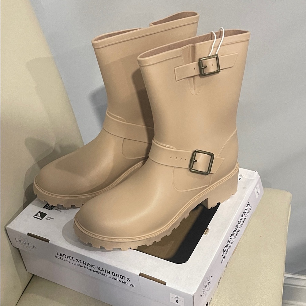 Serra Spring Rain Boots Size 9 NWT Water resistant Cushioned insole - Picture 2 of 7
